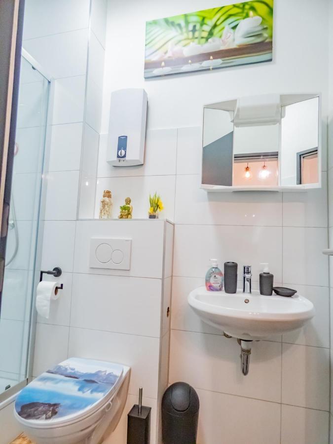 #221 Moderne City Wohnung Im Herzen Von 노이스 외부 사진